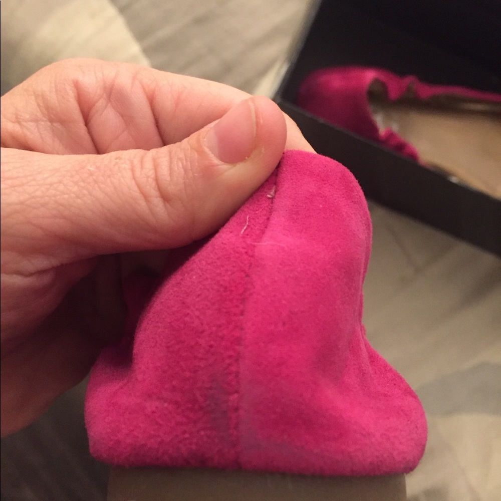 Shoes - Picture 4 of 4